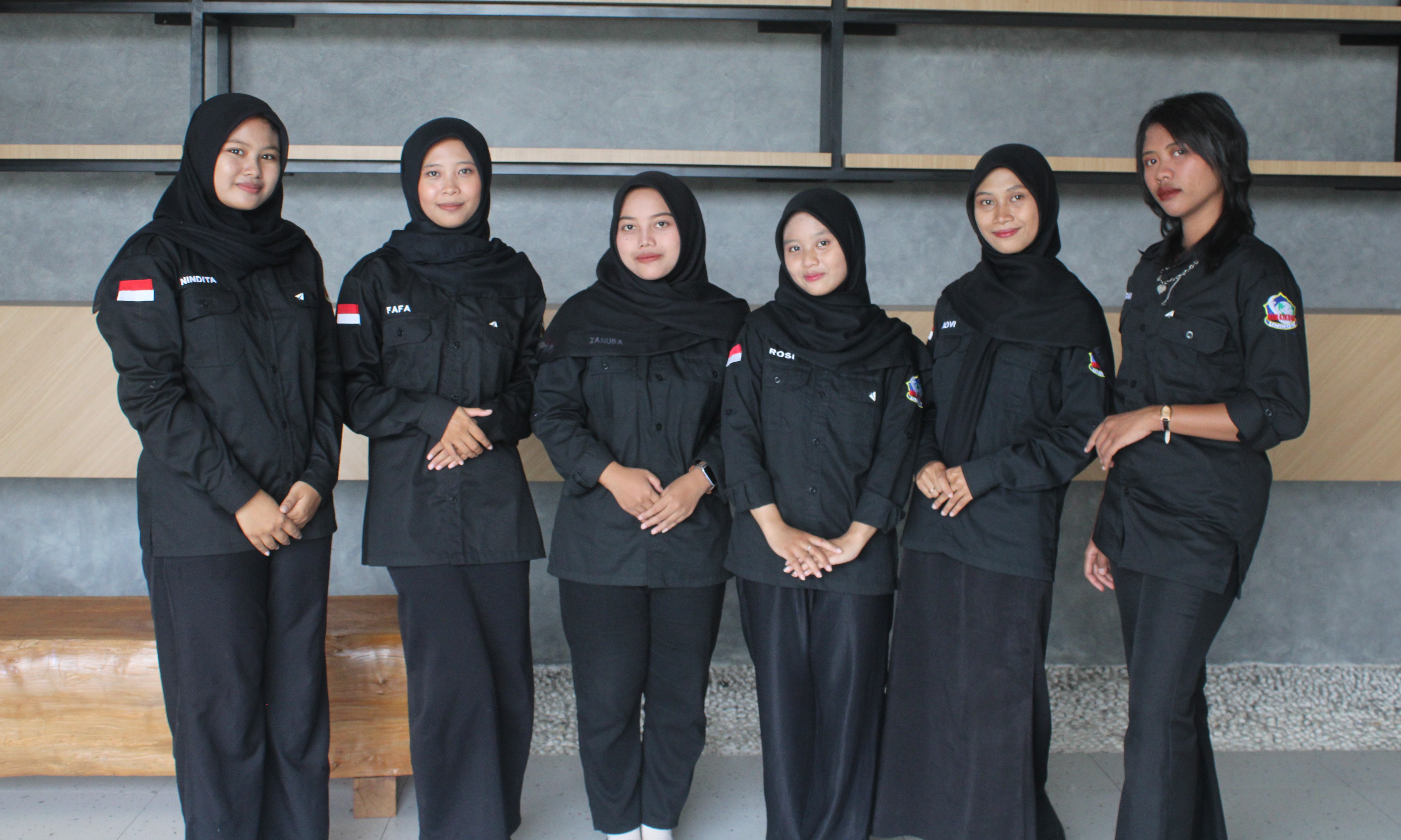 Foto Bersama Divisi Infokom